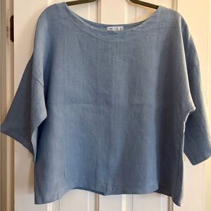 100% Linen Med/Light Blue Women's Top size  xl